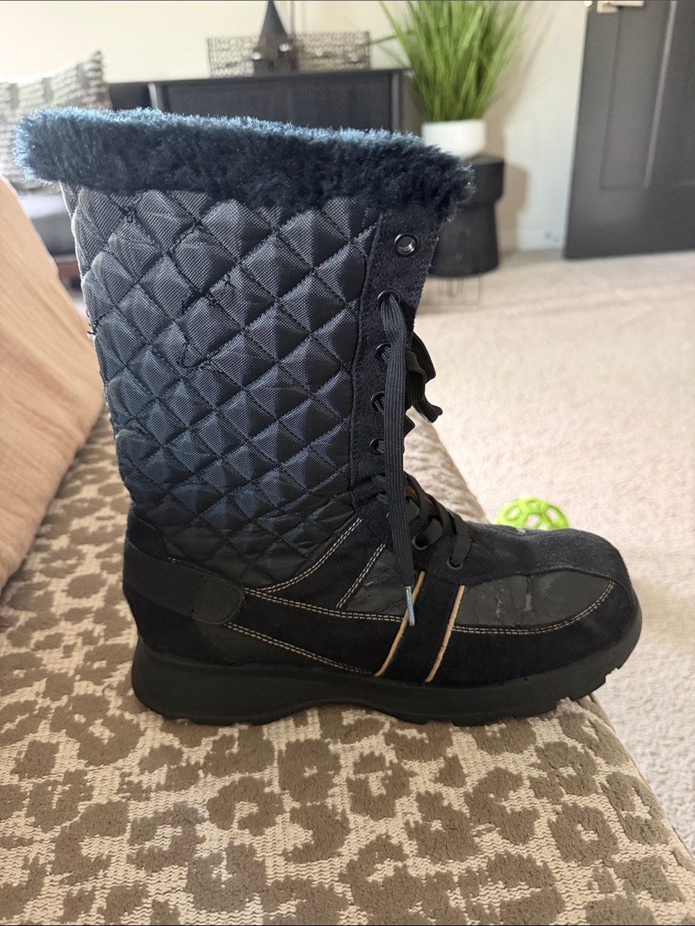 Mudd Black Quilted Lace-Up Faux Fur Cuff Boot